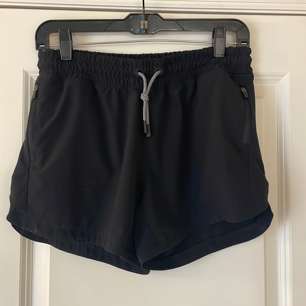 Athleta Girl black shorts, size XXL/16